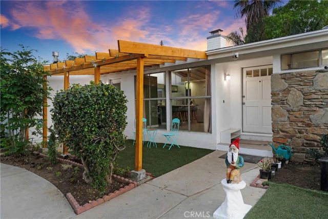 17444 Septo Street, Northridge, CA 91325