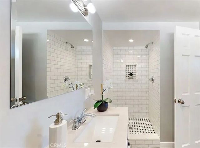 17444 Septo Street, Northridge, CA 91325