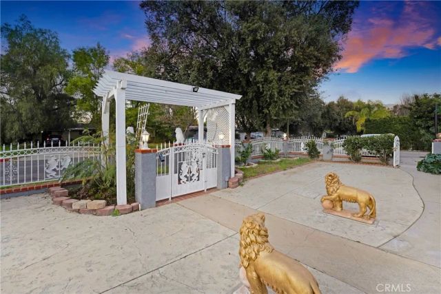 17444 Septo Street, Northridge, CA 91325