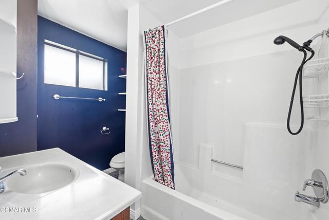 831 Calle Clavel, Thousand Oaks, CA 91360