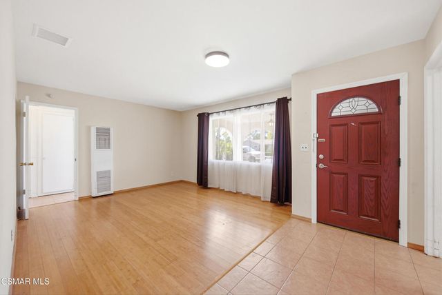 831 Calle Clavel, Thousand Oaks, CA 91360