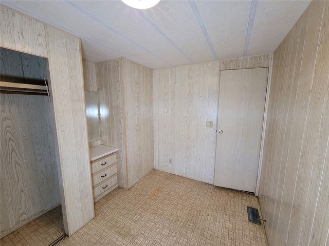 5021 HILL DRIVE, Zephyrhills, FL 33542