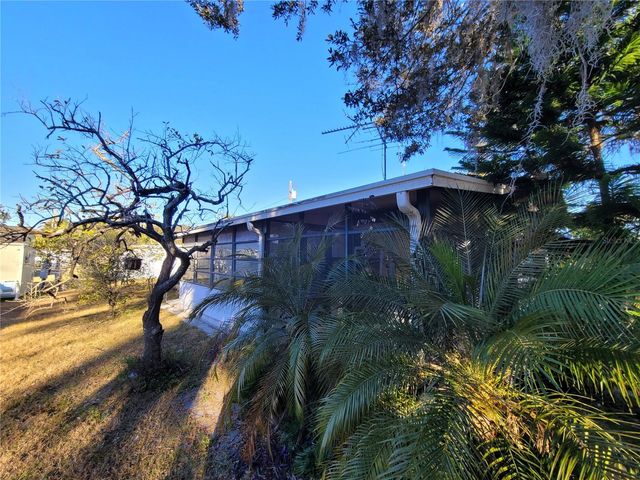 5021 HILL DRIVE, Zephyrhills, FL 33542