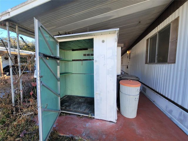 5021 HILL DRIVE, Zephyrhills, FL 33542