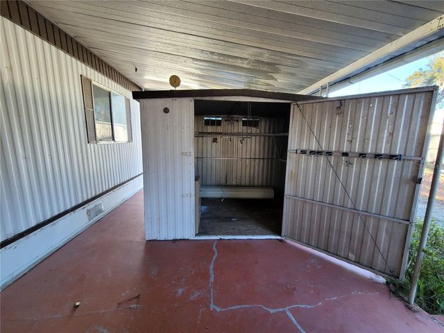 5021 HILL DRIVE, Zephyrhills, FL 33542