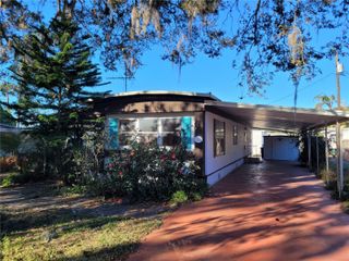 5021 HILL DRIVE, Zephyrhills, FL 33542