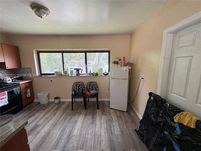 1250 NW 131st St, North Miami, FL 33167