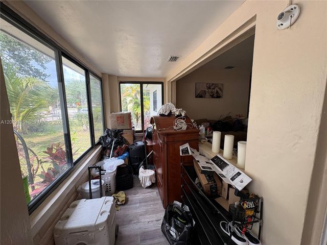 1250 NW 131st St, North Miami, FL 33167