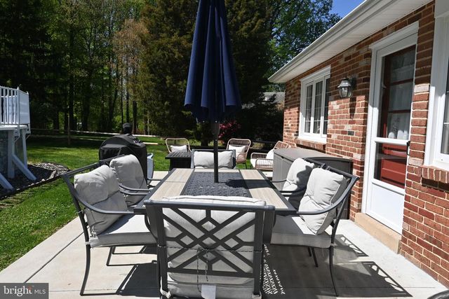 2345 CRESTVIEW LN, Aston, PA 19014