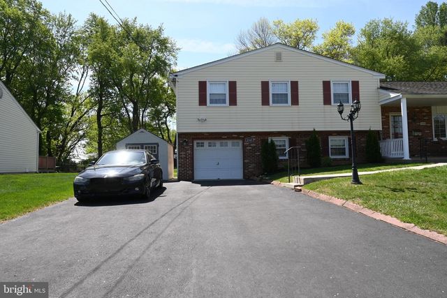 2345 CRESTVIEW LN, Aston, PA 19014