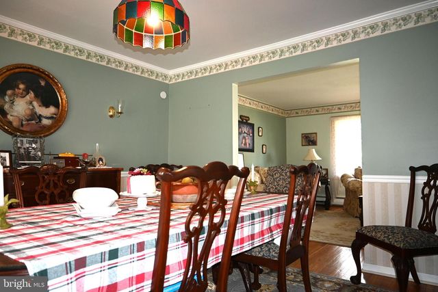 2345 CRESTVIEW LN, Aston, PA 19014