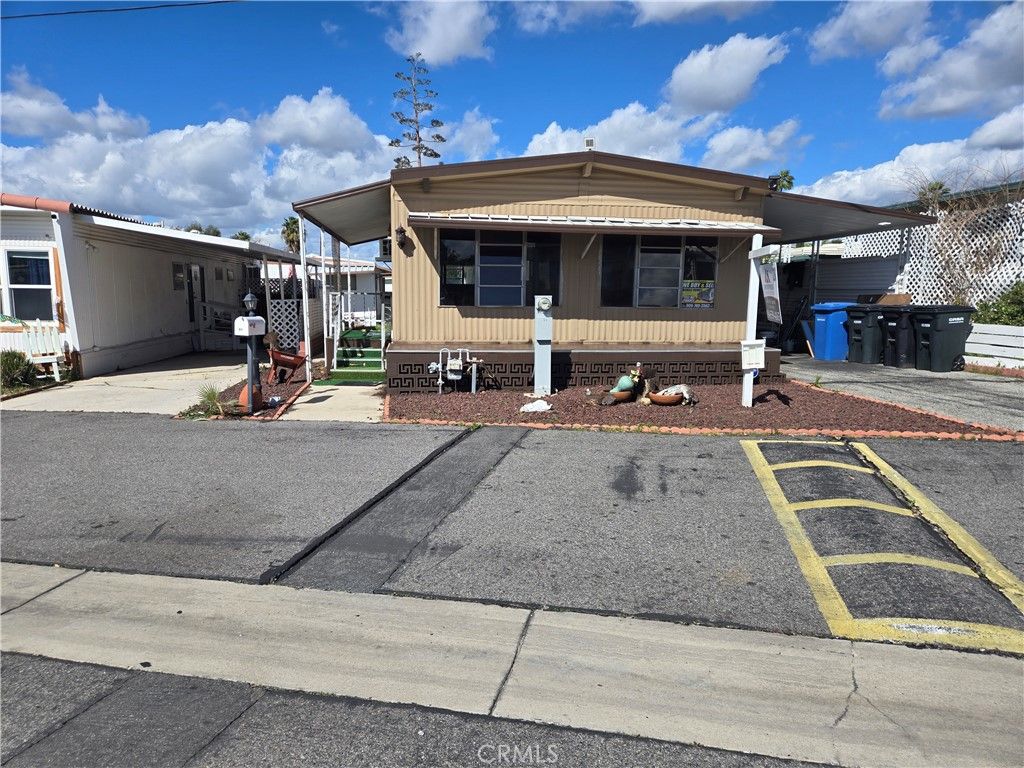 1700 State 56, Hemet, CA 92543