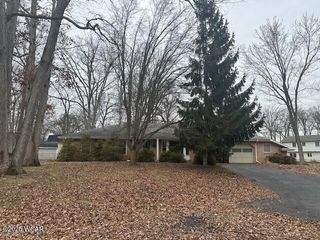 115 Lanes End, Lima, OH 45805