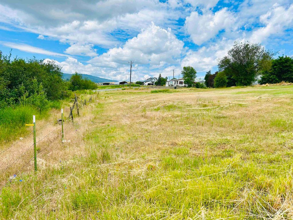 807 & 809 Trestle Drive, CottonWood, ID 83522 photo 7
