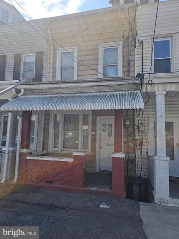 1122 E CENTRE ST, Mahanoy City, PA 17948