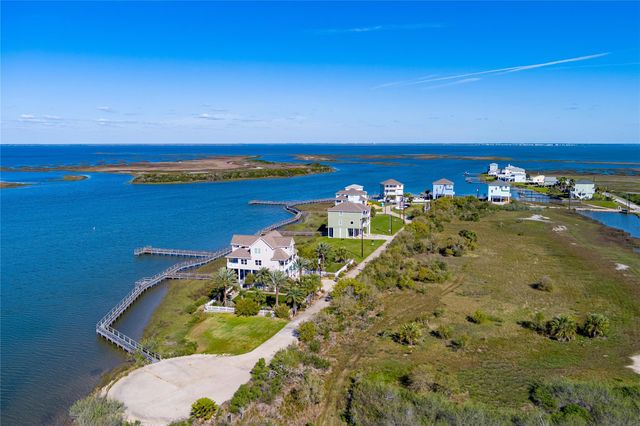 3322 Road Less Traveled, Galveston, TX 77554