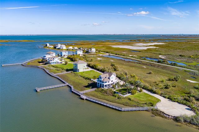 3322 Road Less Traveled, Galveston, TX 77554