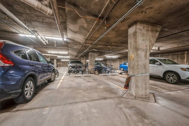1738 Chicago Avenue 303, Evanston, IL 60201