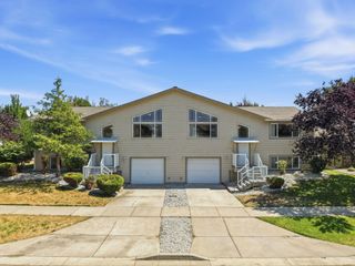 1806 N Drummond St, Greenacres, WA 99016