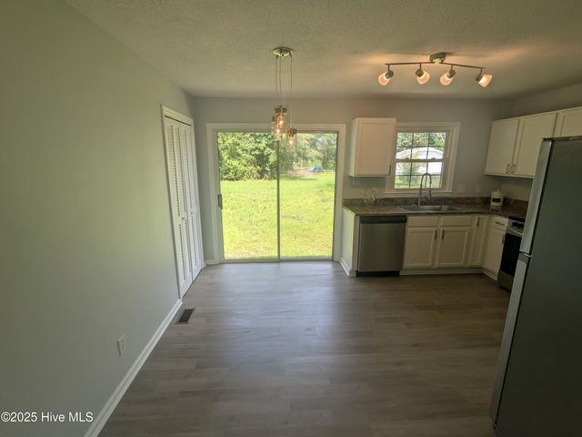 2527 Country Club Road, Jacksonville, NC 28546