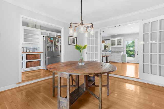 333 Lakeshore Drive, Lexington, KY 40502