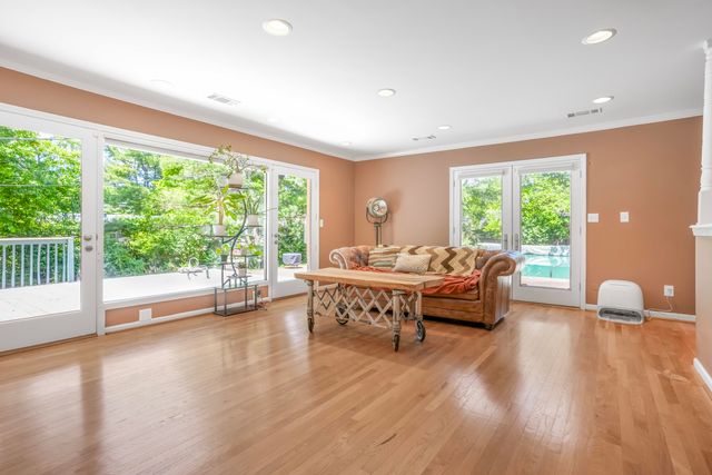 333 Lakeshore Drive, Lexington, KY 40502