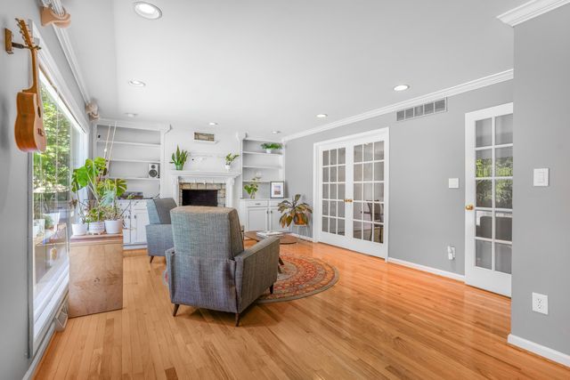 333 Lakeshore Drive, Lexington, KY 40502