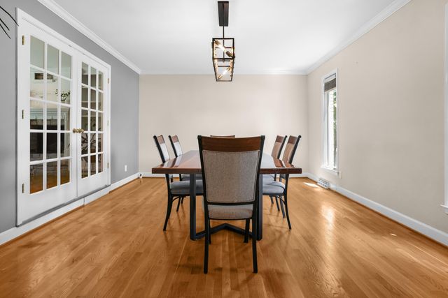 333 Lakeshore Drive, Lexington, KY 40502