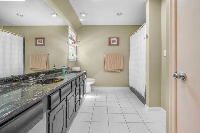 333 Lakeshore Drive, Lexington, KY 40502