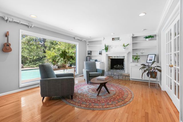 333 Lakeshore Drive, Lexington, KY 40502