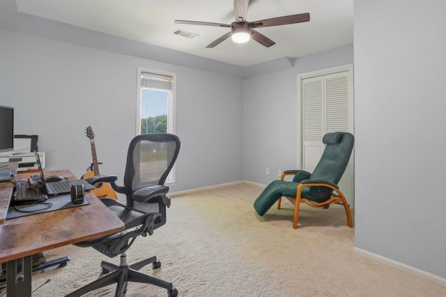333 Lakeshore Drive, Lexington, KY 40502