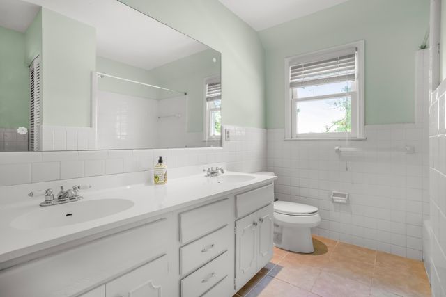 333 Lakeshore Drive, Lexington, KY 40502