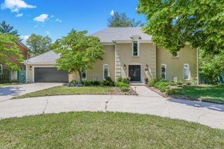 333 Lakeshore Drive, Lexington, KY 40502
