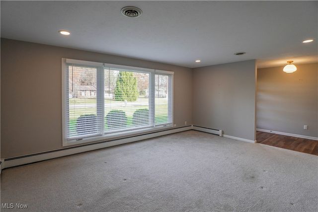 5650 Comanche Street NW, North Canton, OH 44720