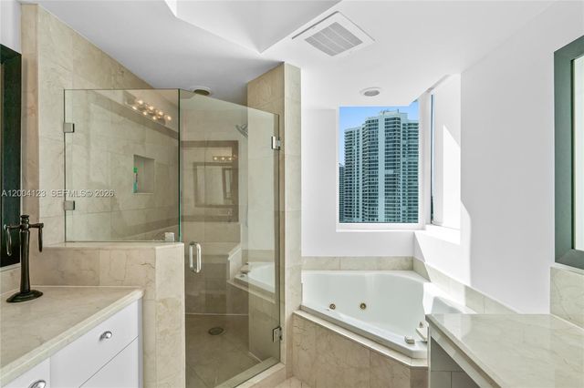 19400 Turnberry Way 1731, Aventura, FL 33180