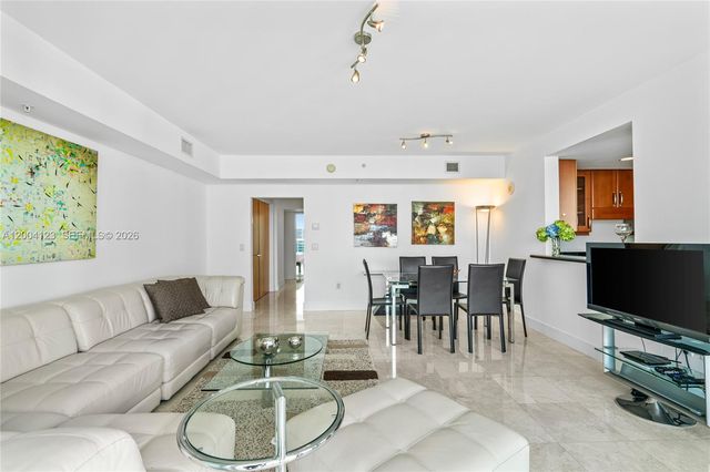 19400 Turnberry Way 1731, Aventura, FL 33180