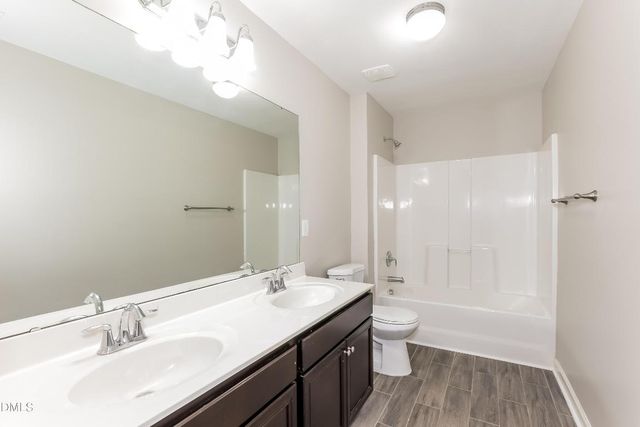 180 Ambergate Drive, Youngsville, NC 27596