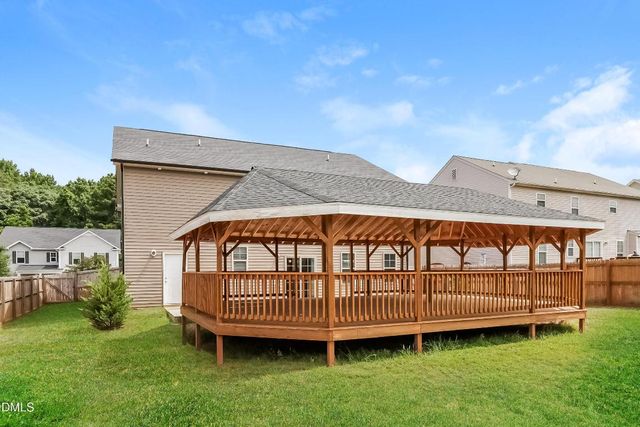 180 Ambergate Drive, Youngsville, NC 27596