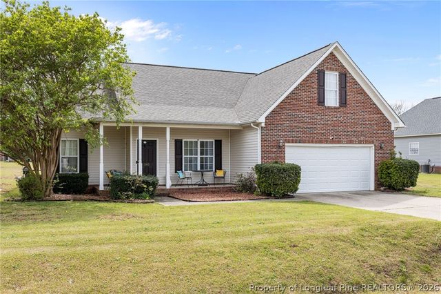 345 Hidalgo Drive, Raeford, NC 28376