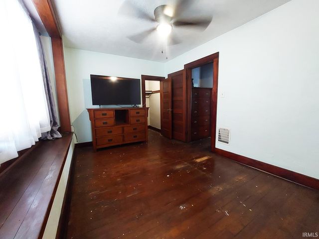 615 2nd Street, Fort Wayne, IN 46808