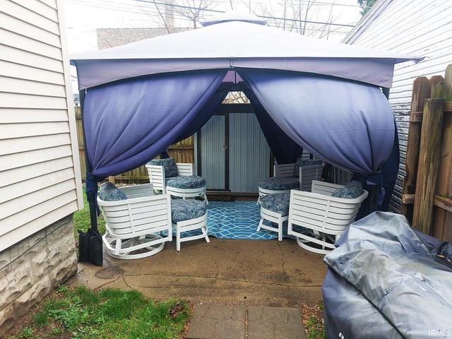 615 2nd Street, Fort Wayne, IN 46808