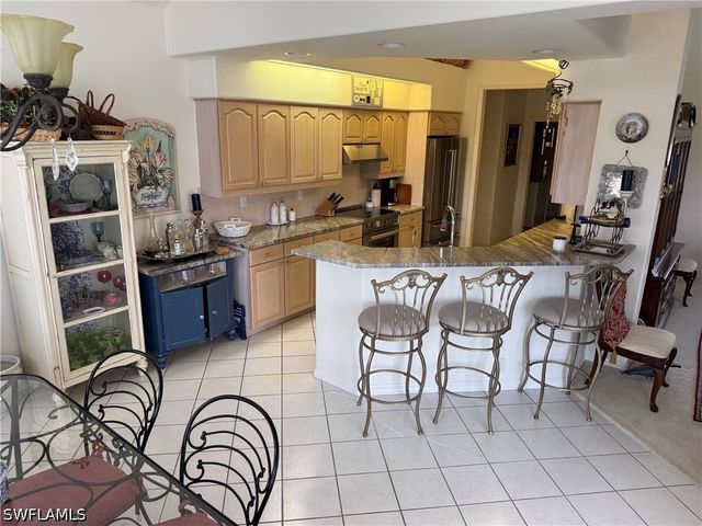 13781 Tonbridge CT, Bonita Springs, FL 34135
