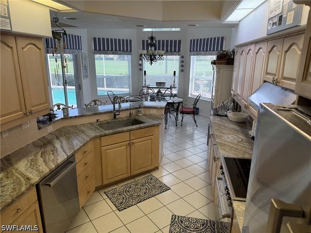 13781 Tonbridge CT, Bonita Springs, FL 34135