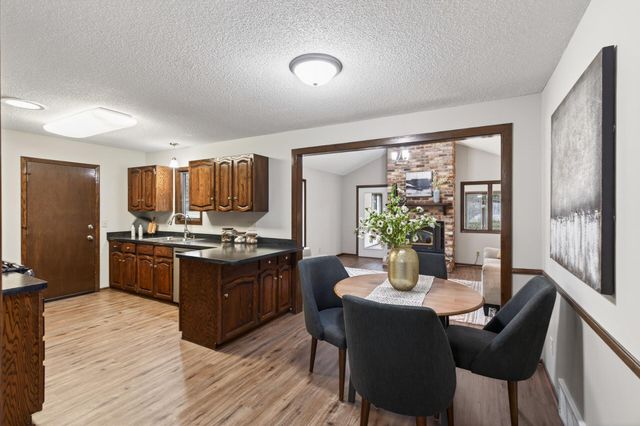 7720 Irish Avenue S, Cottage Grove, MN 55016