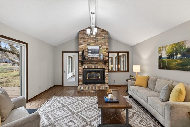 7720 Irish Avenue S, Cottage Grove, MN 55016