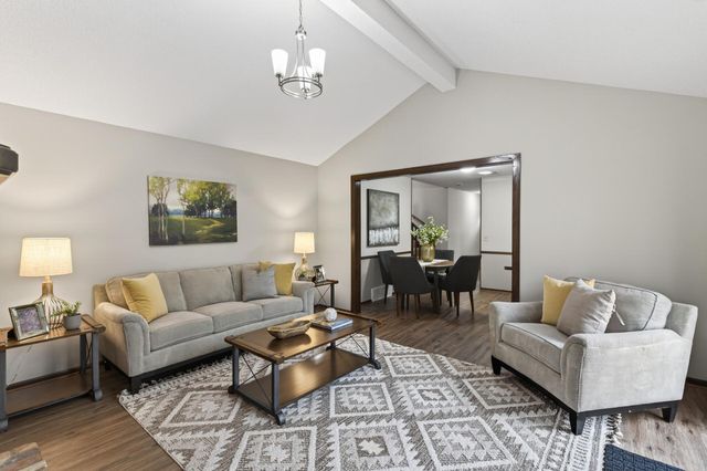 7720 Irish Avenue S, Cottage Grove, MN 55016