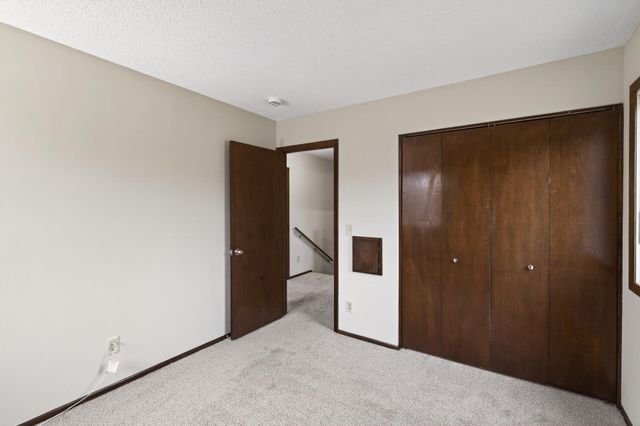 7720 Irish Avenue S, Cottage Grove, MN 55016