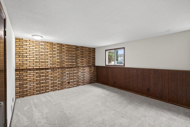 7720 Irish Avenue S, Cottage Grove, MN 55016