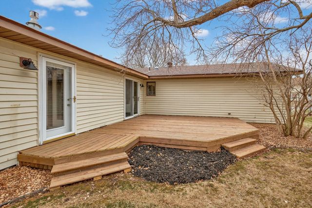 7720 Irish Avenue S, Cottage Grove, MN 55016