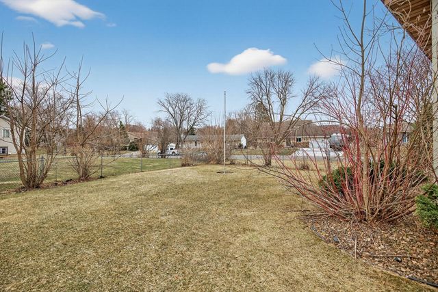 7720 Irish Avenue S, Cottage Grove, MN 55016